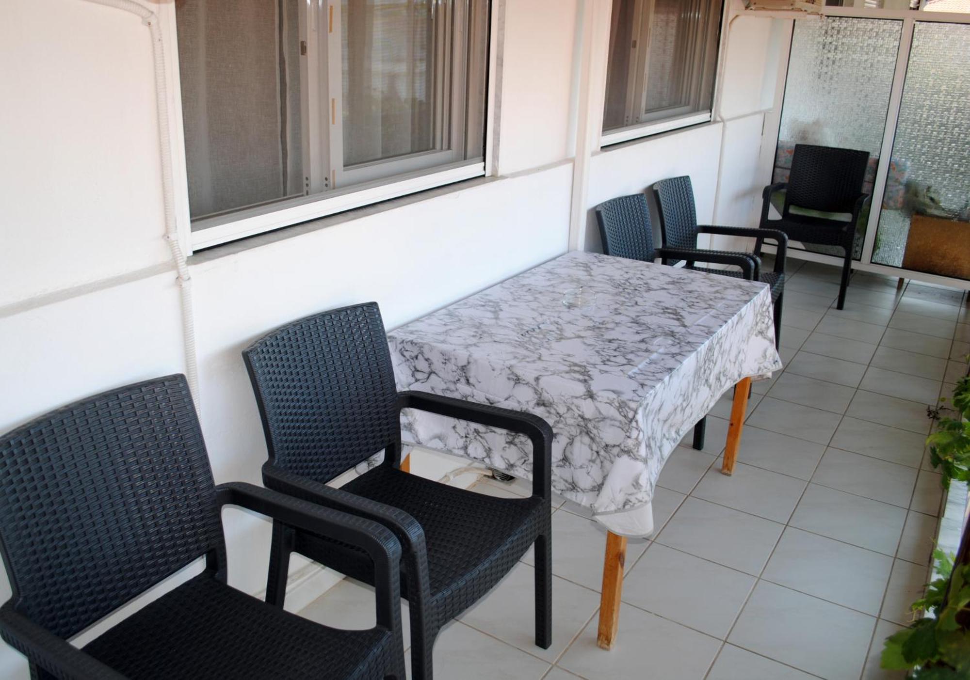 Artemis Apartments Paralia Dionysiou Exterior photo